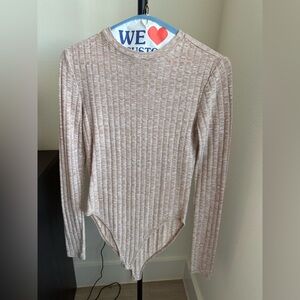 Forever 21 Ribbed Long Sleeve Bodysuit - Cream